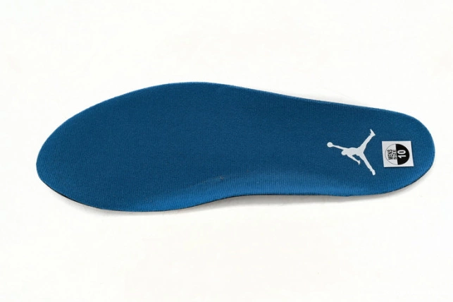 Air Jordan Wizards CT8532-148 3 0724